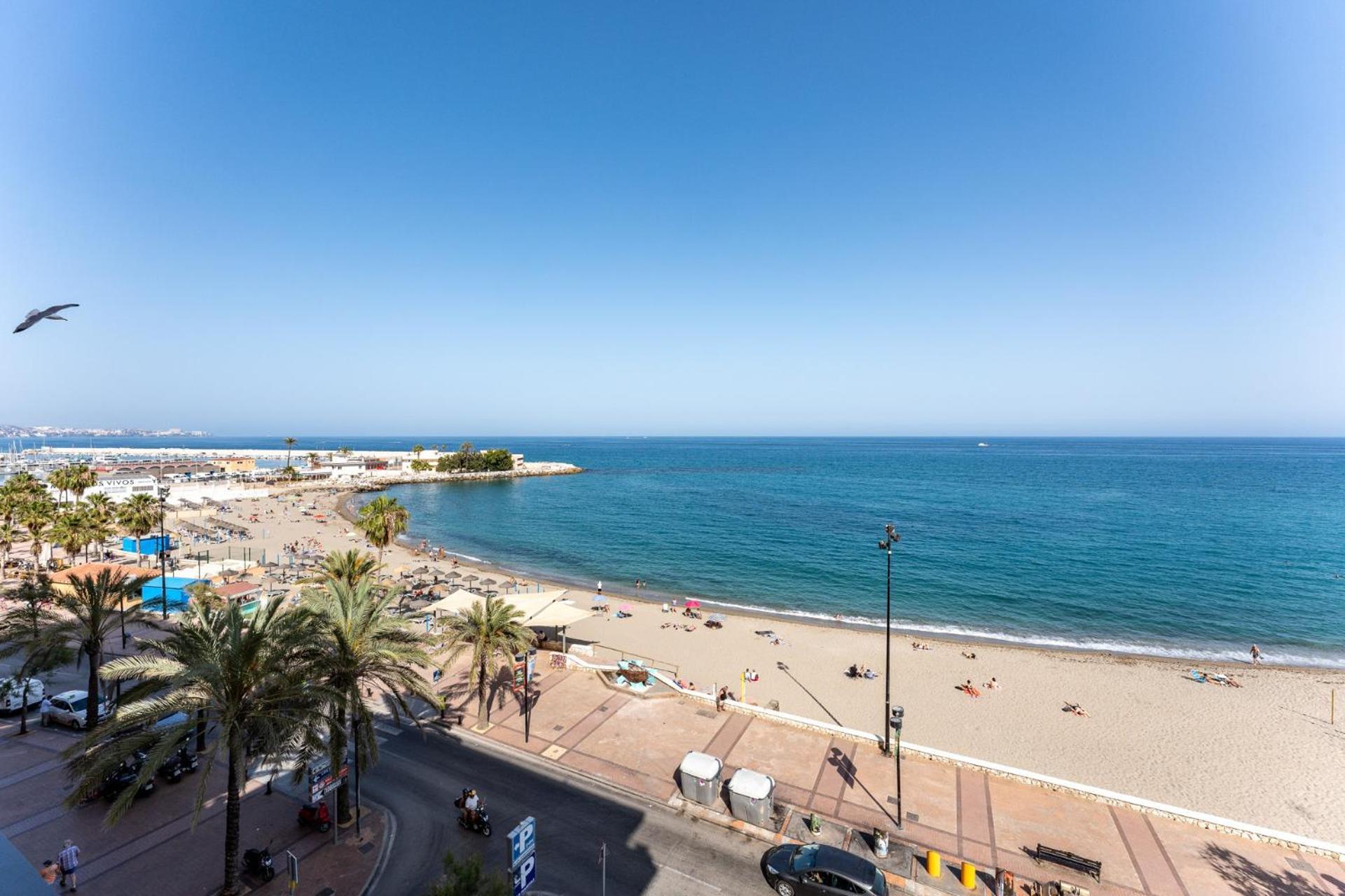 Malagasuite Golden Views Fuengirola Exterior photo
