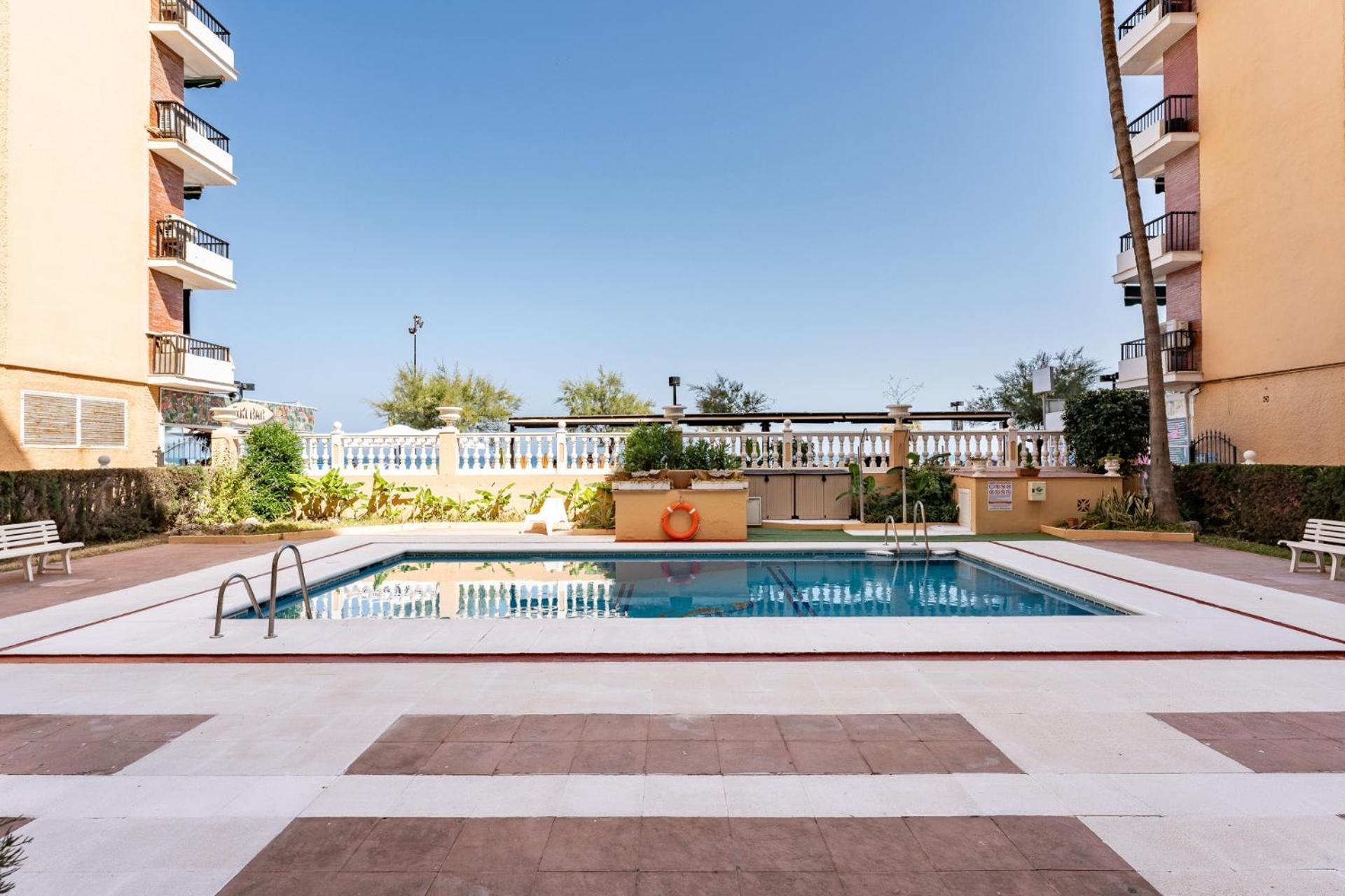 Malagasuite Golden Views Fuengirola Exterior photo